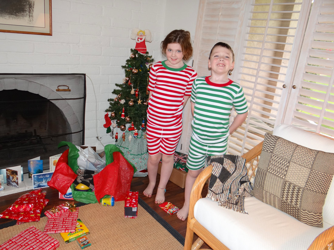 xmasKids.jpg