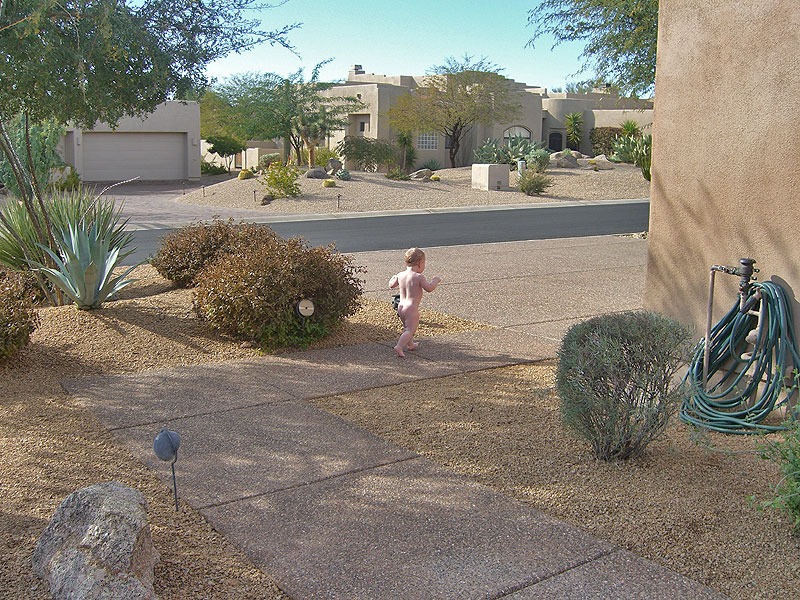 gavin_naked2_arizona.jpg