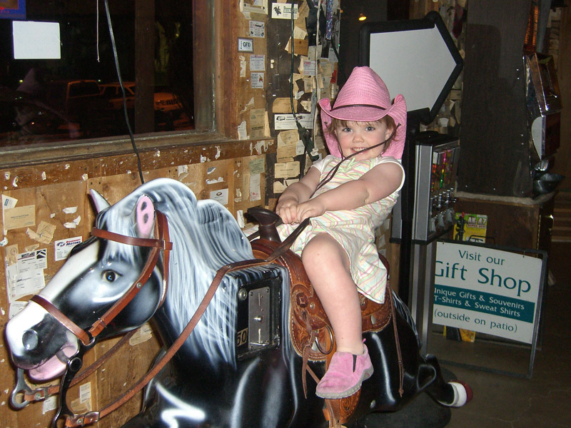 ellie_cowgirl2.jpg