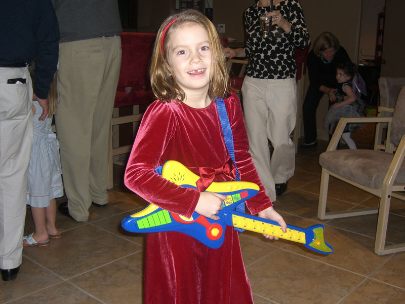 christina_guitar.jpg