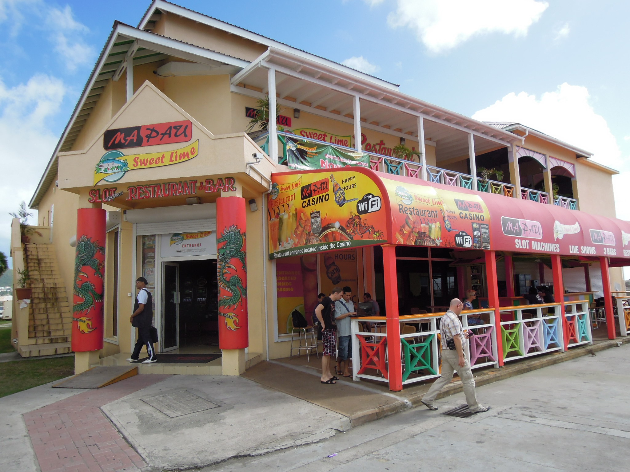 Basseterre shop for cruise line passengers