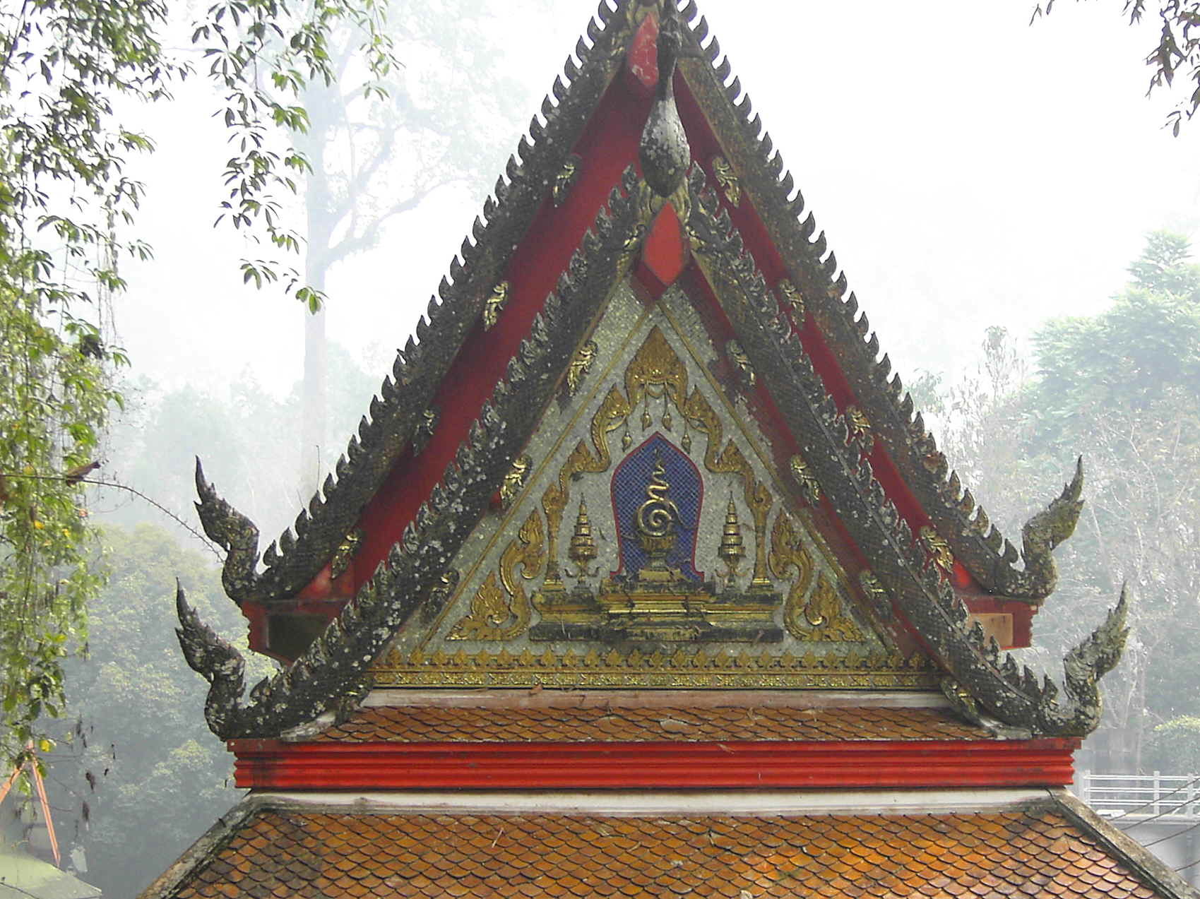 Detail of the entrance arch to the temples at Chiang Dao