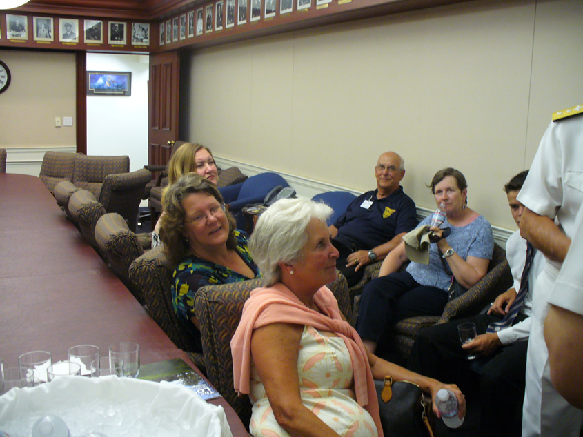 iday6-12P1040095.jpg
