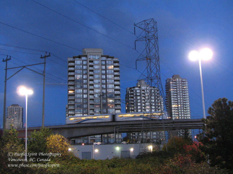 Blue evening with Skytrain