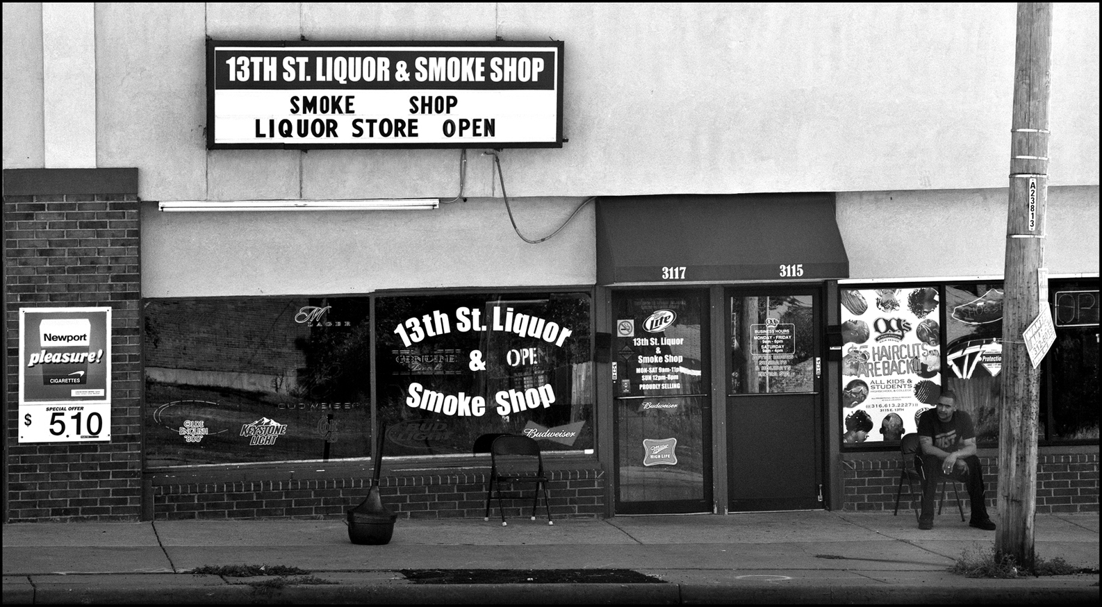 Liquor and Smoke shop