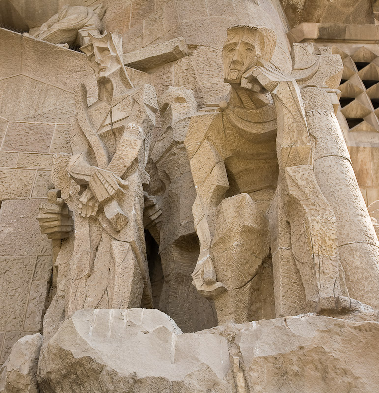 124Passion Facade detail.jpg