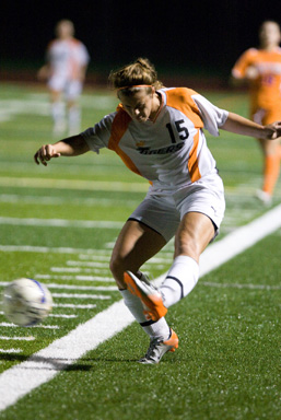 RHS Girls tie Danbury