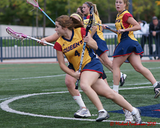 Queens vs UOIT 04245 copy.jpg