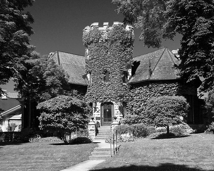 McIntosh Castle 07030.JPG