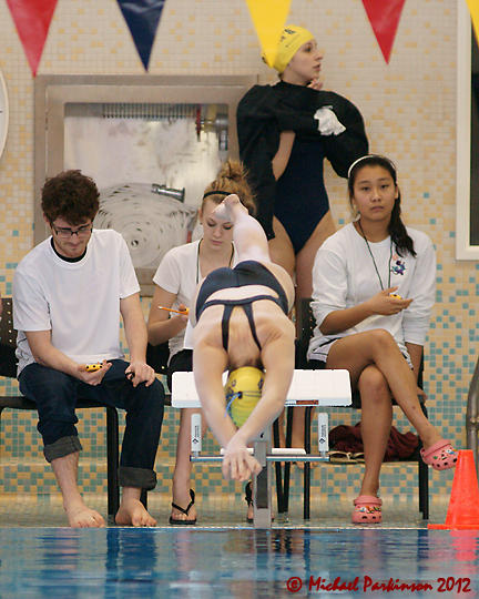 Queens Swimming Invitational 08699 copy.jpg