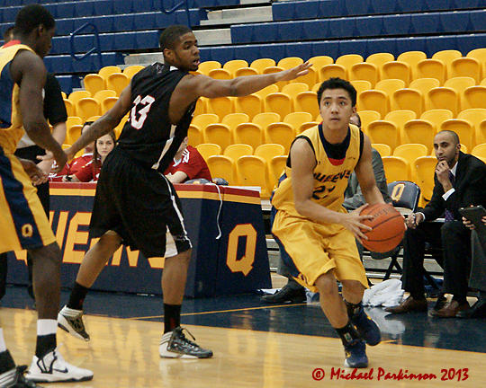 Queens vs Carleton 00010 copy.jpg