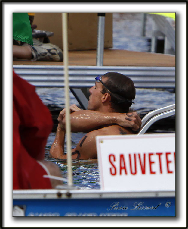 _MG_0413a   -  FRAN CRIPPEN AU FIL DARRIV  /  AT THE FINISH LINE