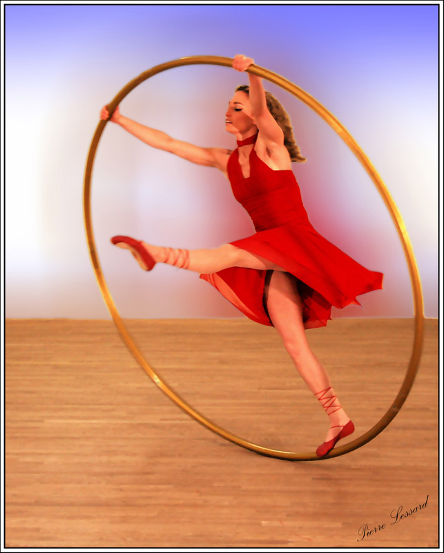  Julie Lavergne - Roue Cyr   /    Cyr wheel   _MG_0838 + 100.jpg