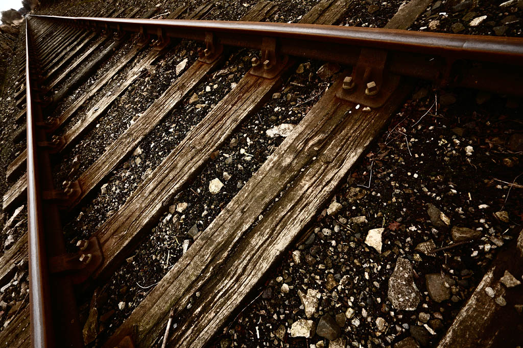 20090221 - Tracks