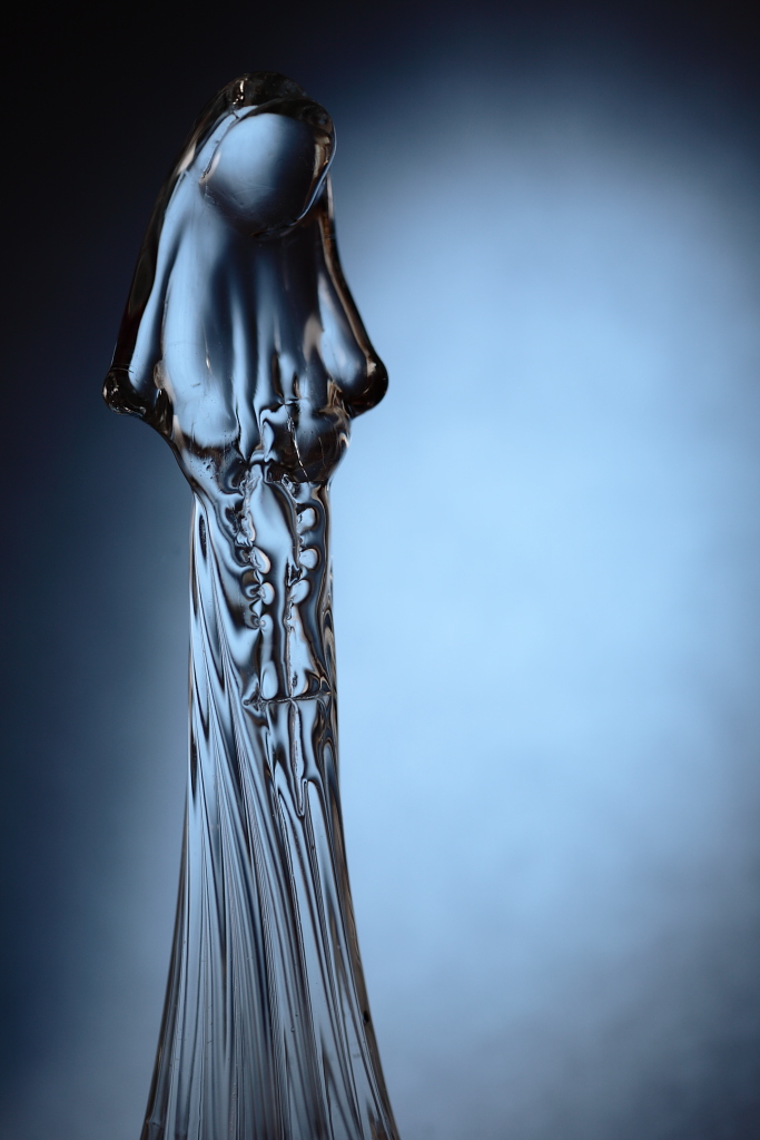 20101227 - Faceless Angel