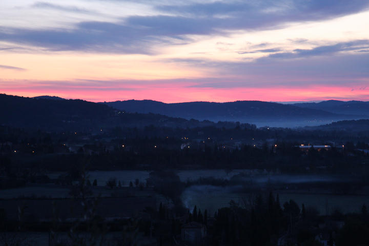 Sonnenaufgang ber dem kalten Land/ sunrise over the cold land