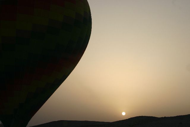 Sunrise in Luxor, Egypt.jpg