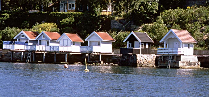 COTTAGES