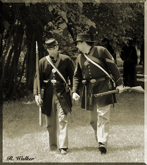 Union Sergeant Simon Taylor Here Briefing Solder On Battle Plans 