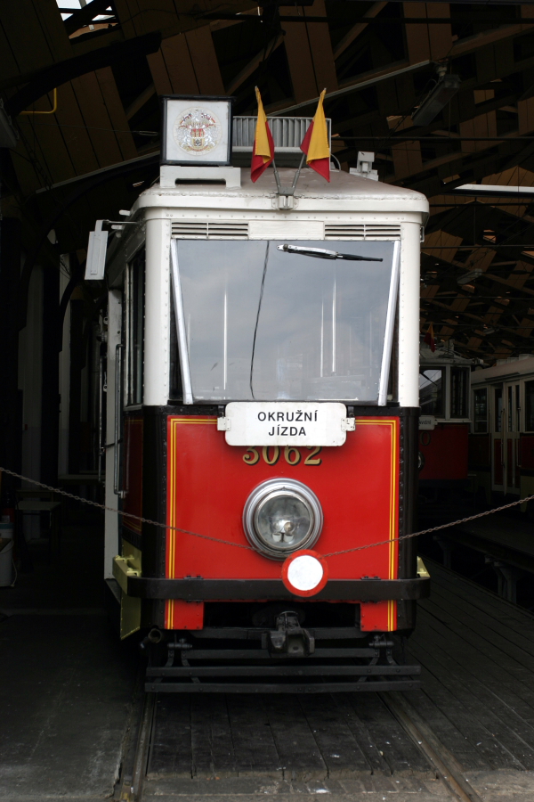 306 Motor Car