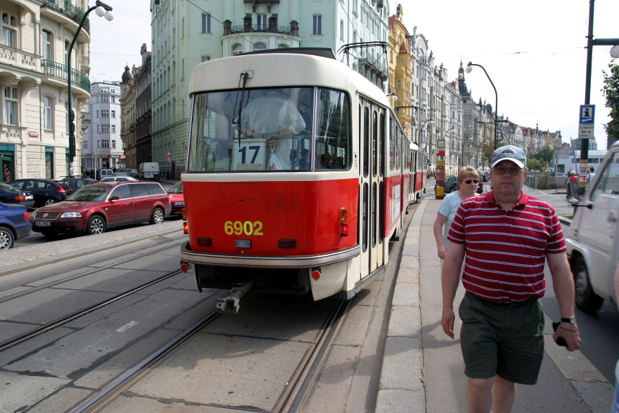 6860 + 6902 Tatra T3