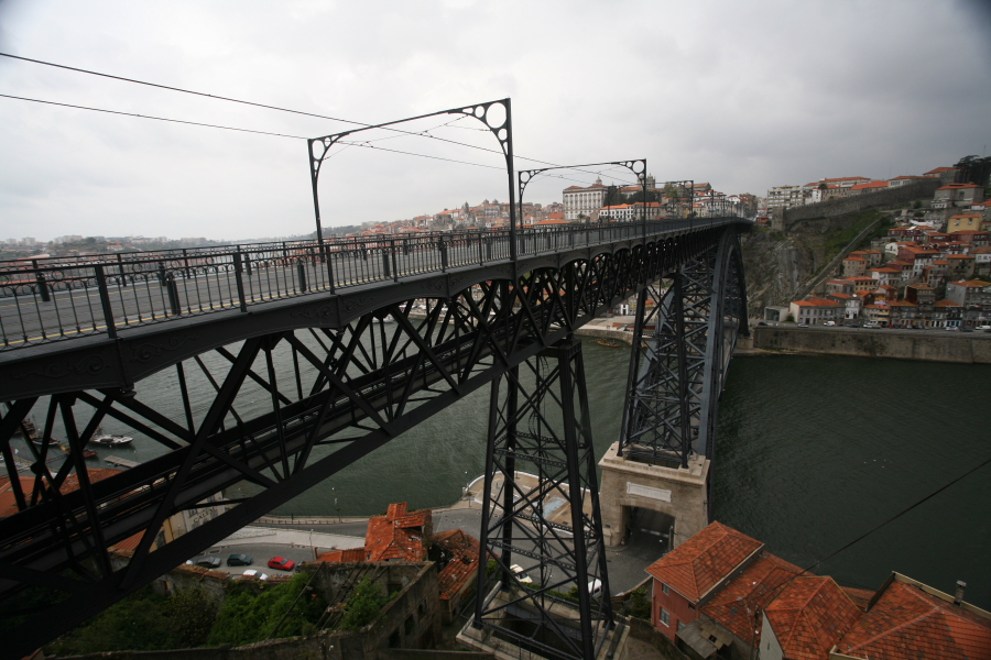 Metro de Porto Bridge Ponte Dom Luis Bridge
