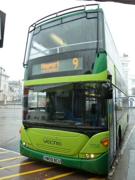 SOUTHERN VECTIS 1150 - (HW09 BCU) - Newtown Bay @ Isle of Wight