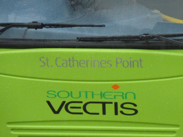 SOUTHERN VECTIS 1053 - (YU52 XVN) - St Catherines Point @ Isle of Wight