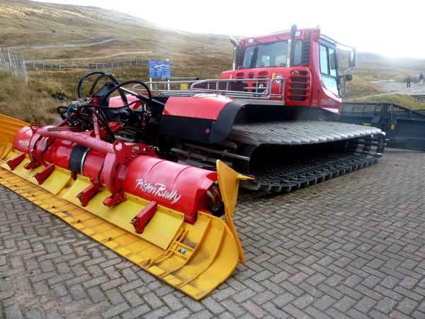 Nevis Range - Aonach Mor - Cable Car Snow Plough