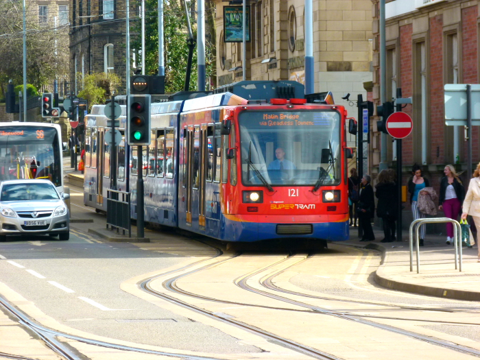 121 (2013) Siemens-Duewag Supertram @ Hillsborough