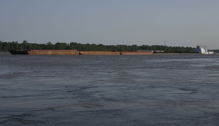Moving Freight on the Mississippi