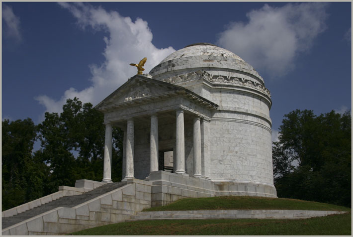 The Illinois Memorial