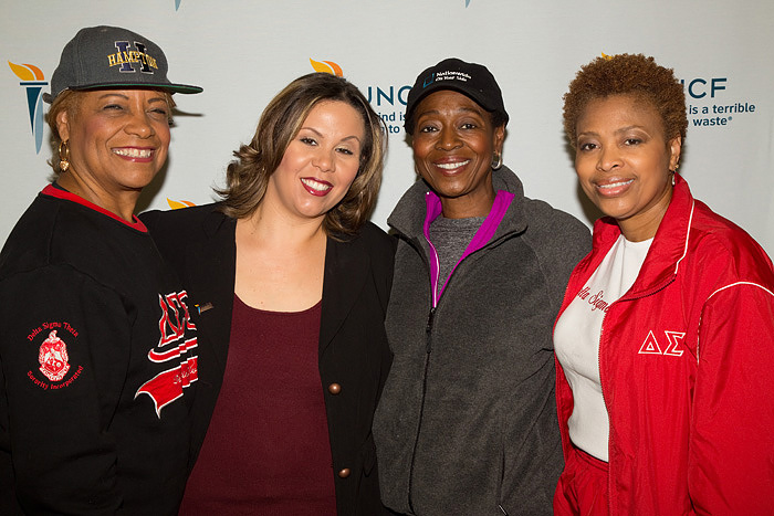 120929-UNCF-Walk-5D3-2740-j7.jpg