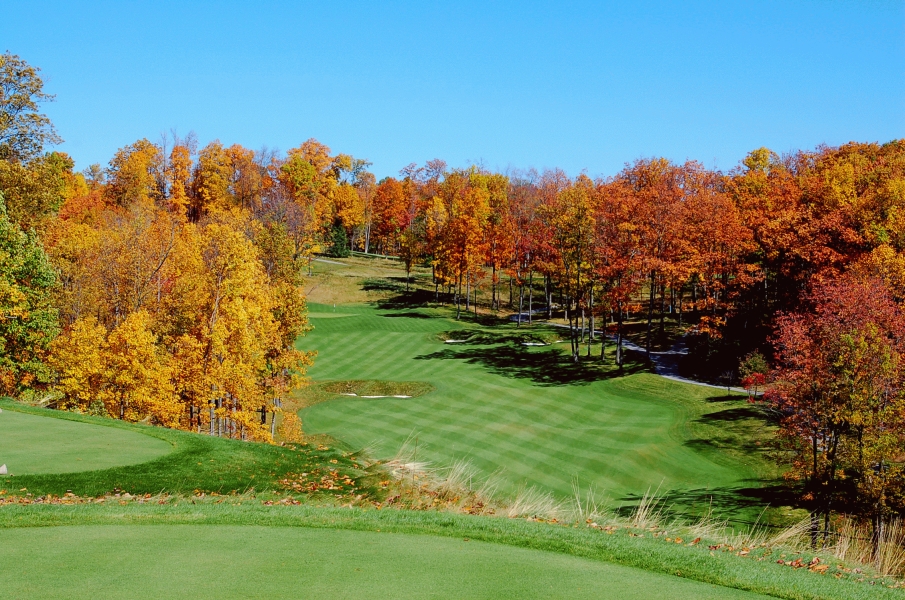 5th Tees looking down and the fairway at the Highland Course at Primland