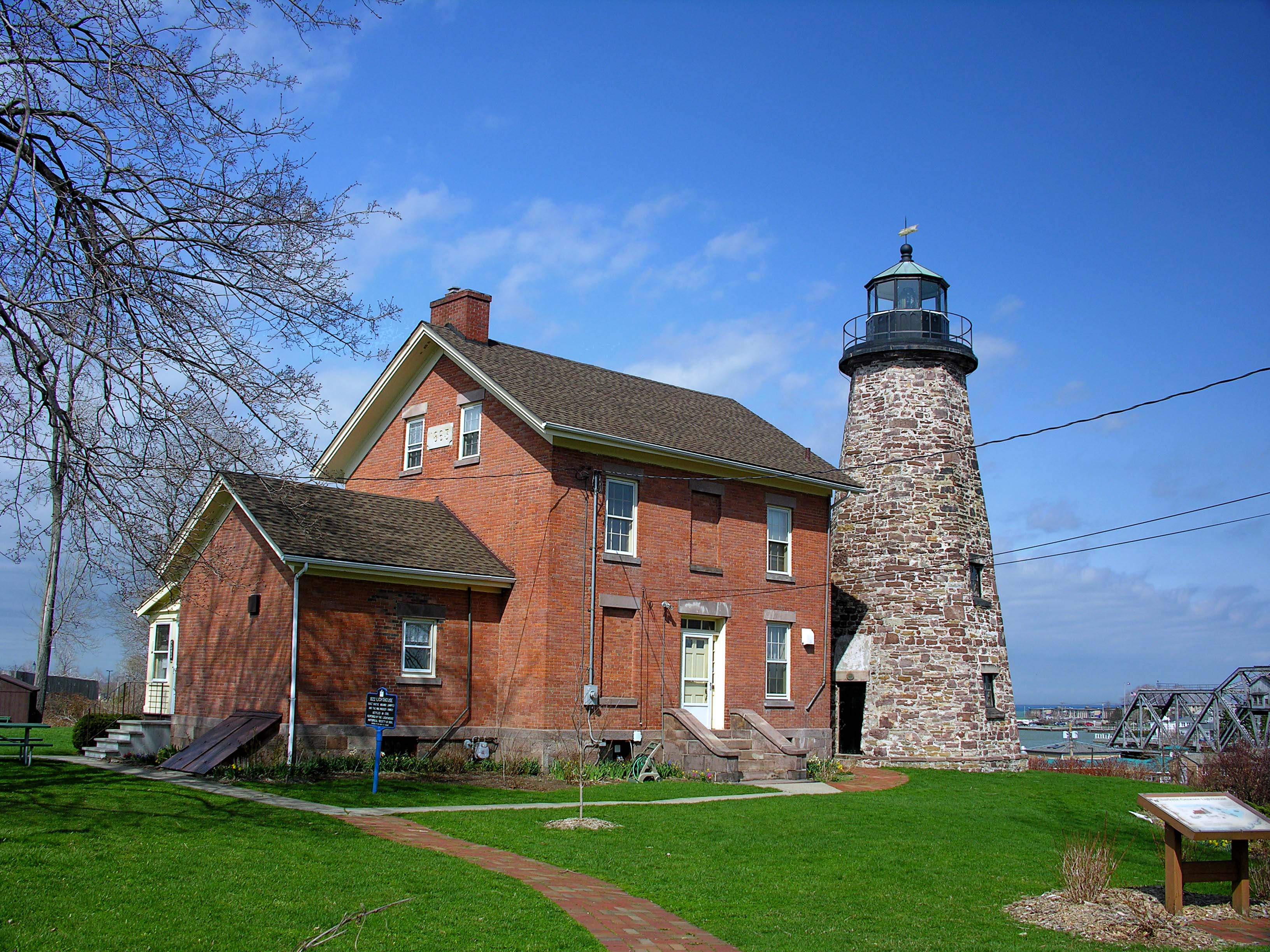 Port of Rochester Lighthouse