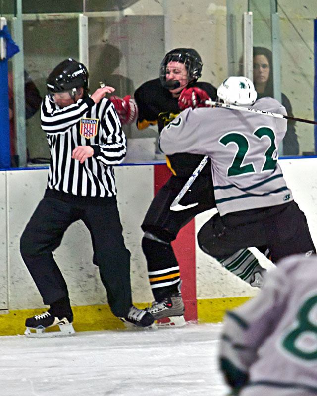 Souhegan at Pembroke 2.14.09 NH HS hockey