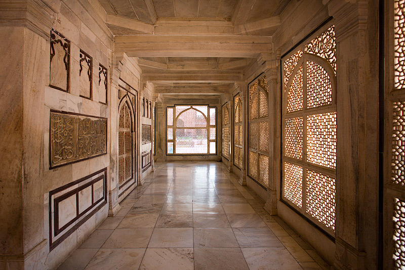 Fatehpur Sikri: Jami Masjid: Tomb of Salim Chisti