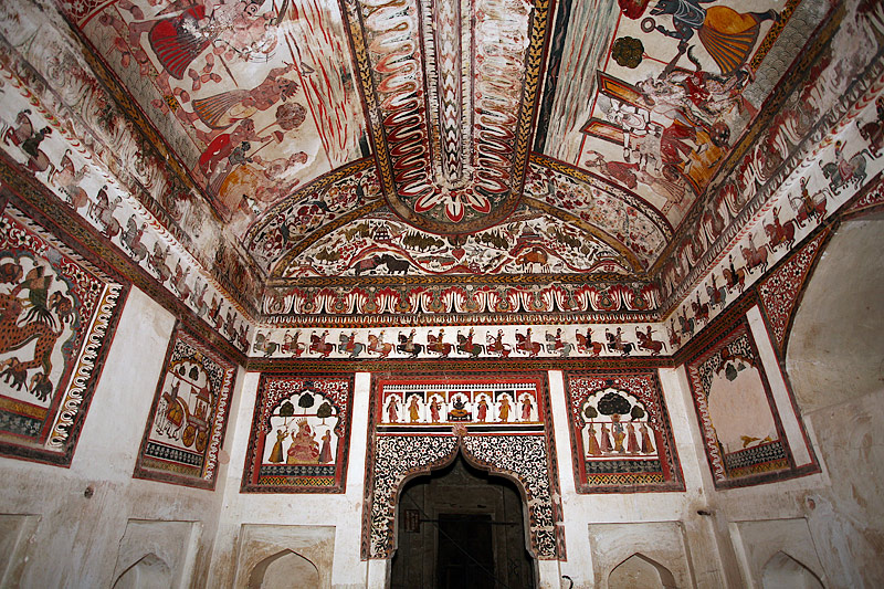 Raj Mahal Palace: Old Paintings