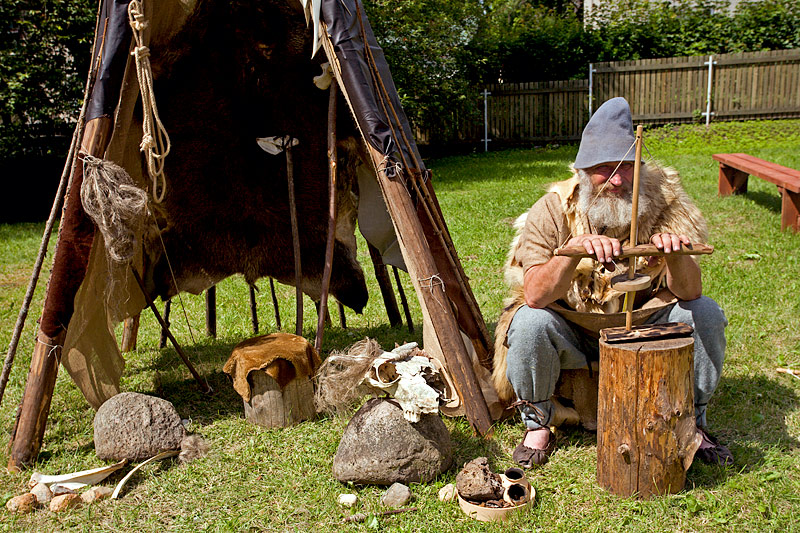 Võru: Folklore Festival: Old Estonian