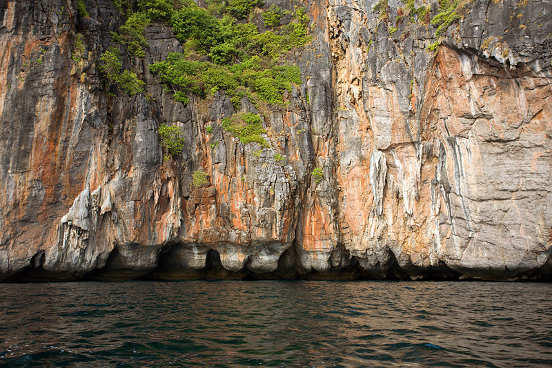 Phi-Phi Leh: Limestone Cliff