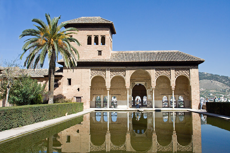 Alhambra: Palacios Nazaries: Comares: Partal