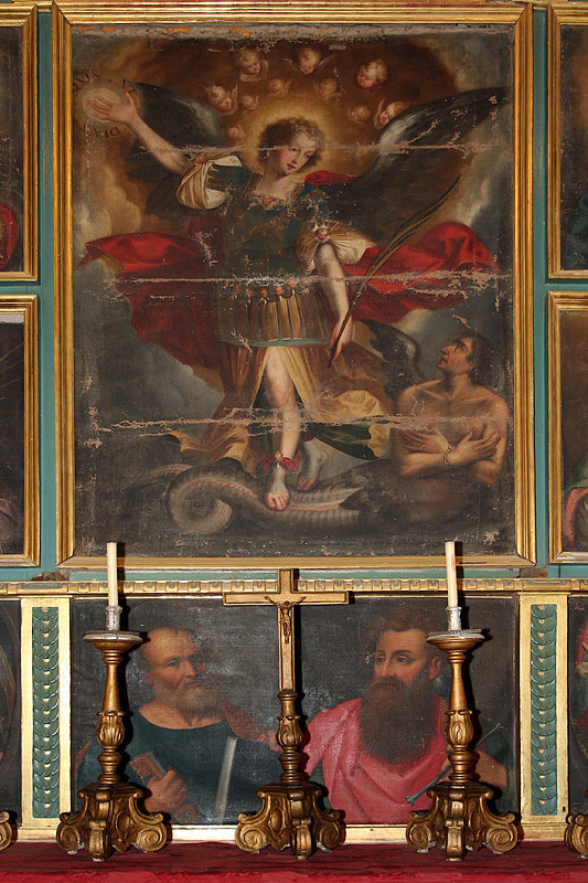 Mezquita: Painting and Candles