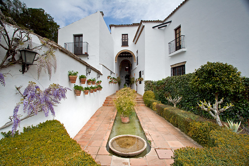 Mondragon Palace: Gardens