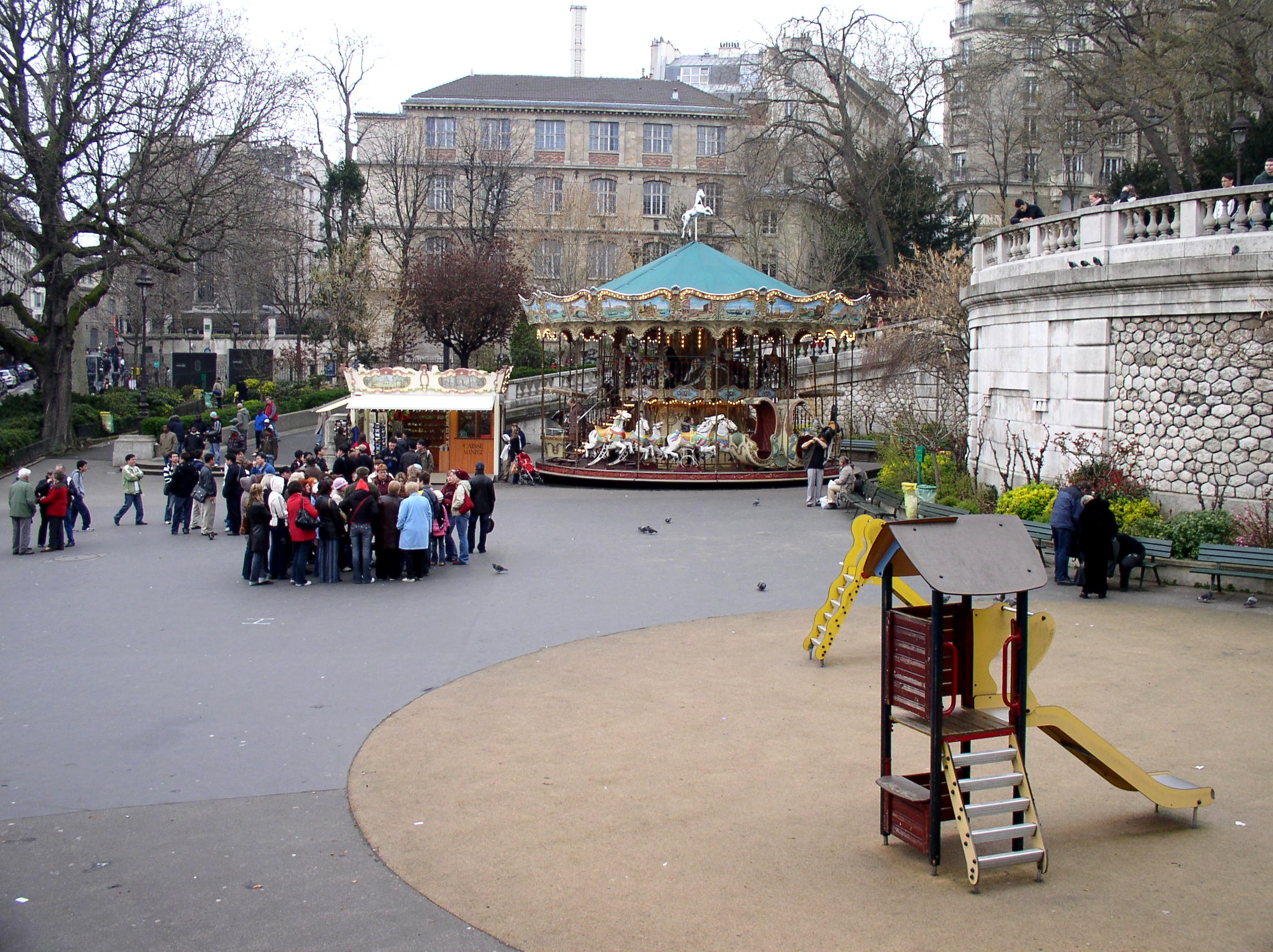 Activity at street level before the ascend.