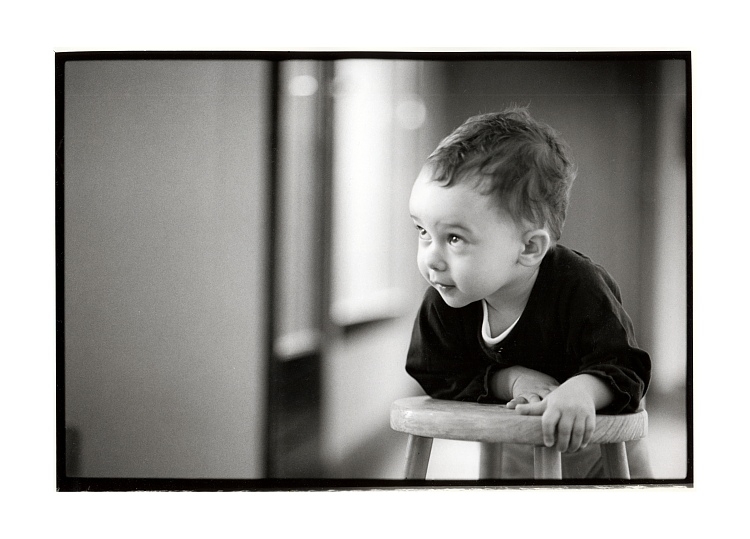 Joueuse    (FB Warm Tone Print)