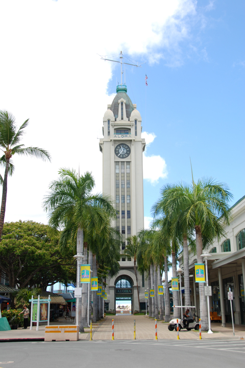 Aloha Tower 02.jpg