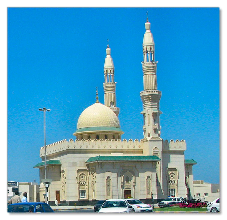 MosqueSharjah1.jpg