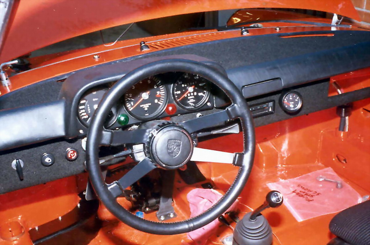 914-6 GT Bob Gagnon 917 Dash Warning Lights - Photo 4