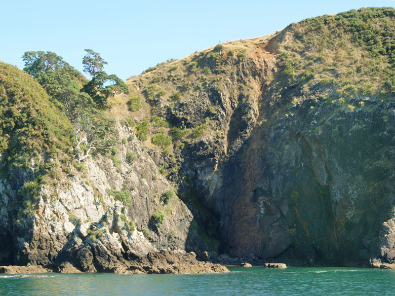 Shore of Purerua Peninsula  3
