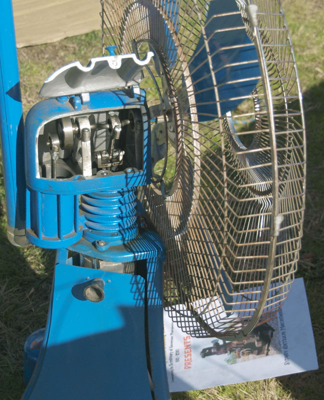 Stirling engine driving a fan